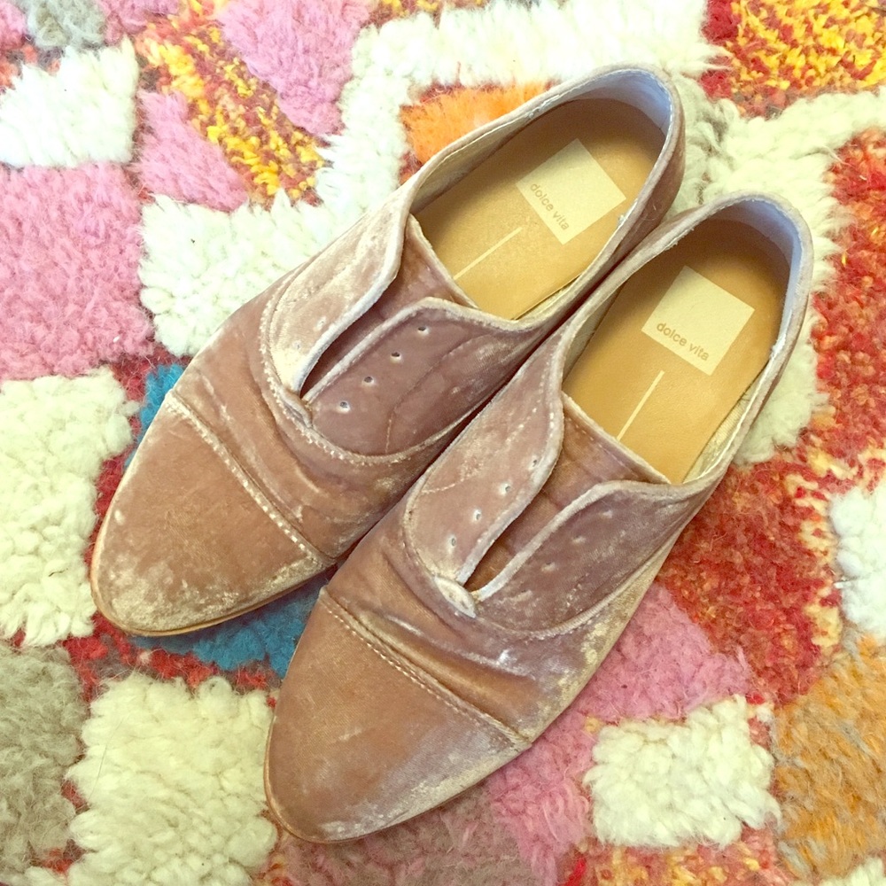 Dolce Vita pink velvet size 8 loafers